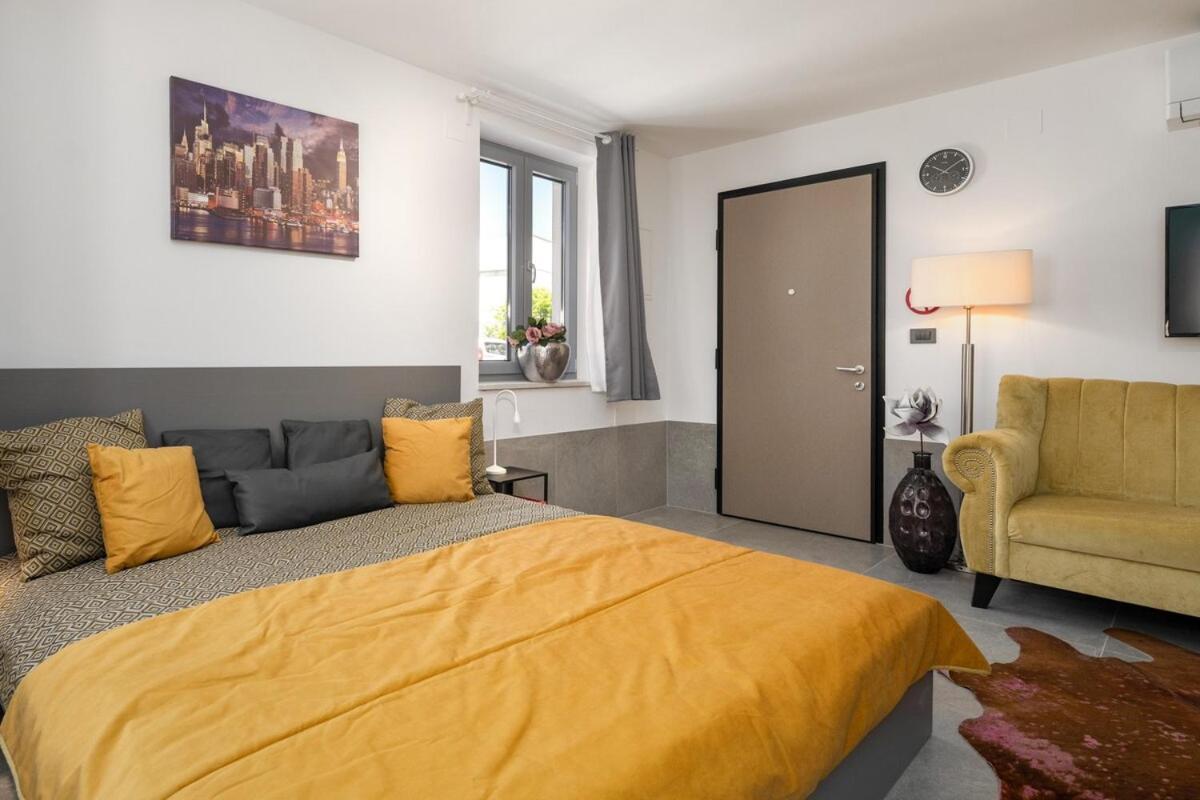 Jugo Apartment *